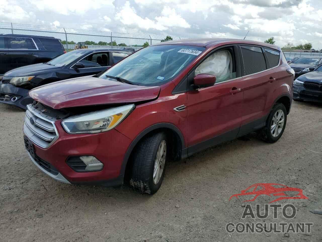 FORD ESCAPE 2017 - 1FMCU0G99HUB31322