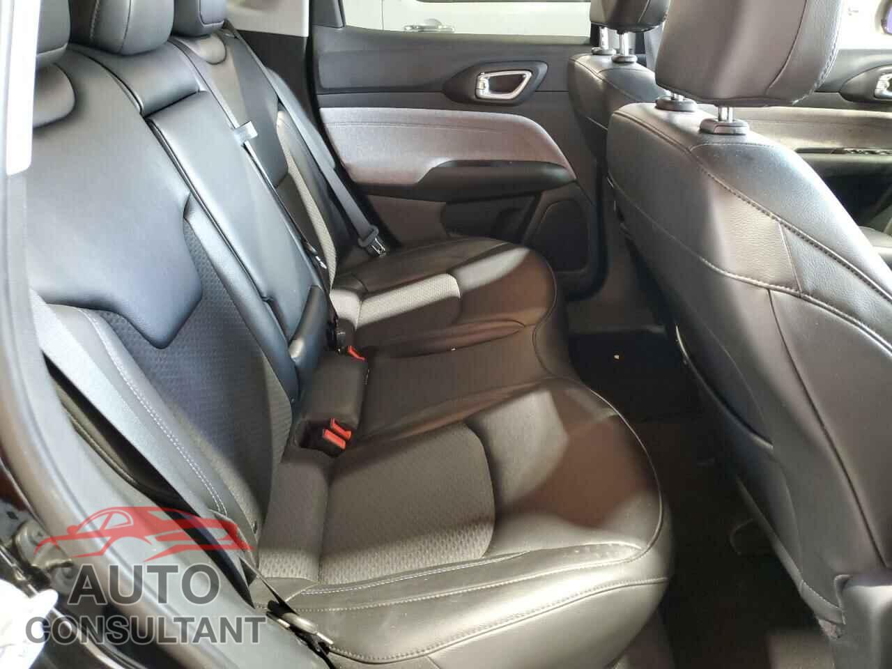 JEEP COMPASS 2022 - 3C4NJDBB5NT105376