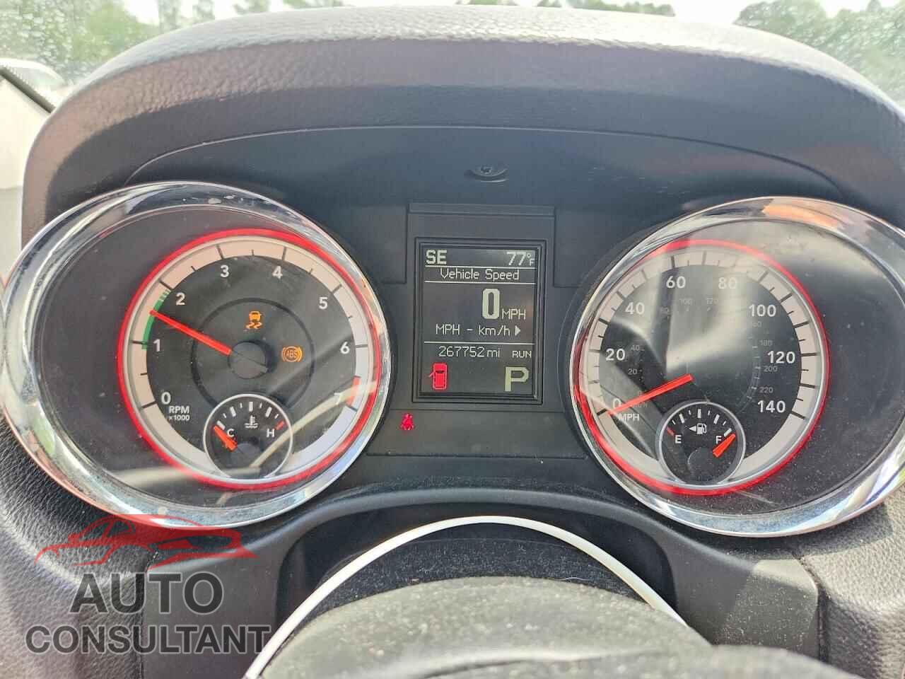 DODGE DURANGO 2013 - 1C4RDHAG6DC500125