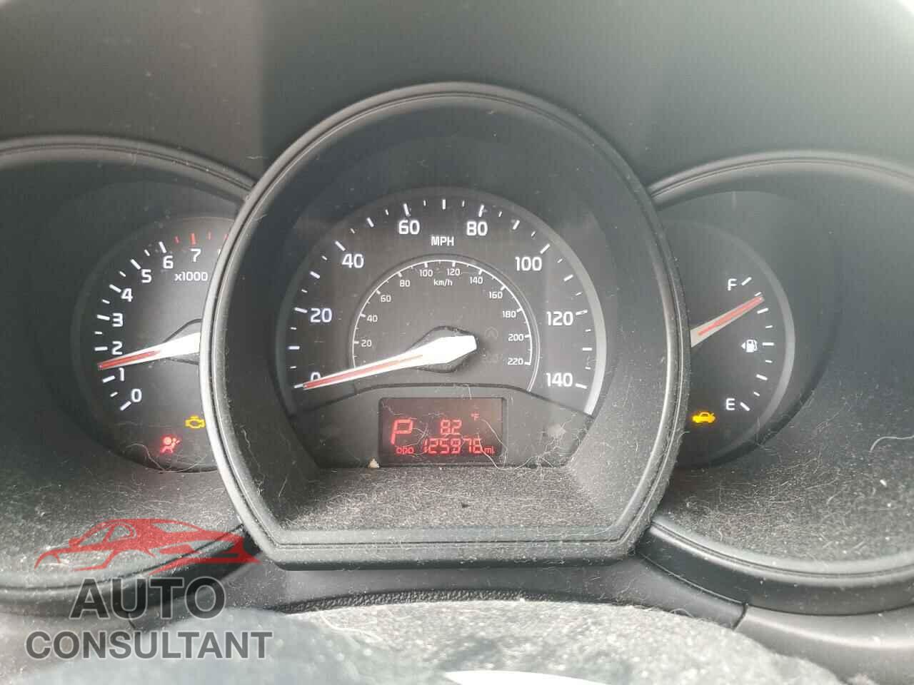 KIA RIO 2013 - KNADN4A34D6104154