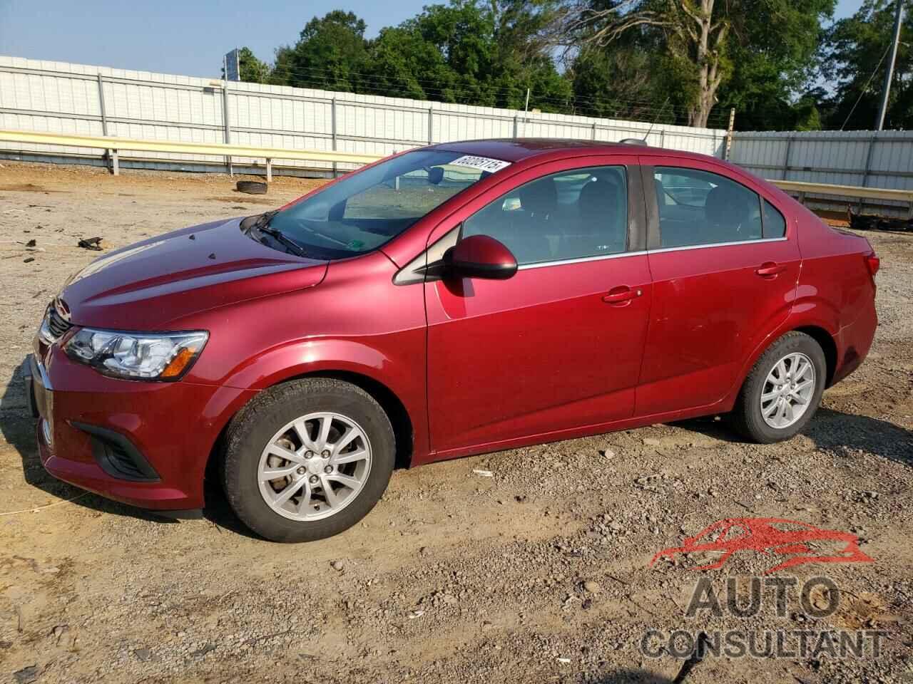 CHEVROLET SONIC 2018 - 1G1JD5SH3J4108950