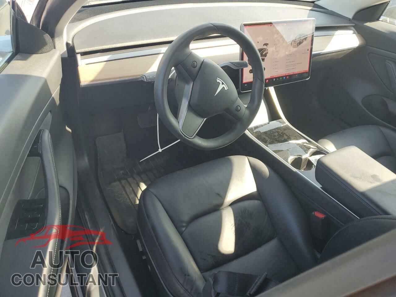 TESLA MODEL 3 2020 - 5YJ3E1EA7LF633722