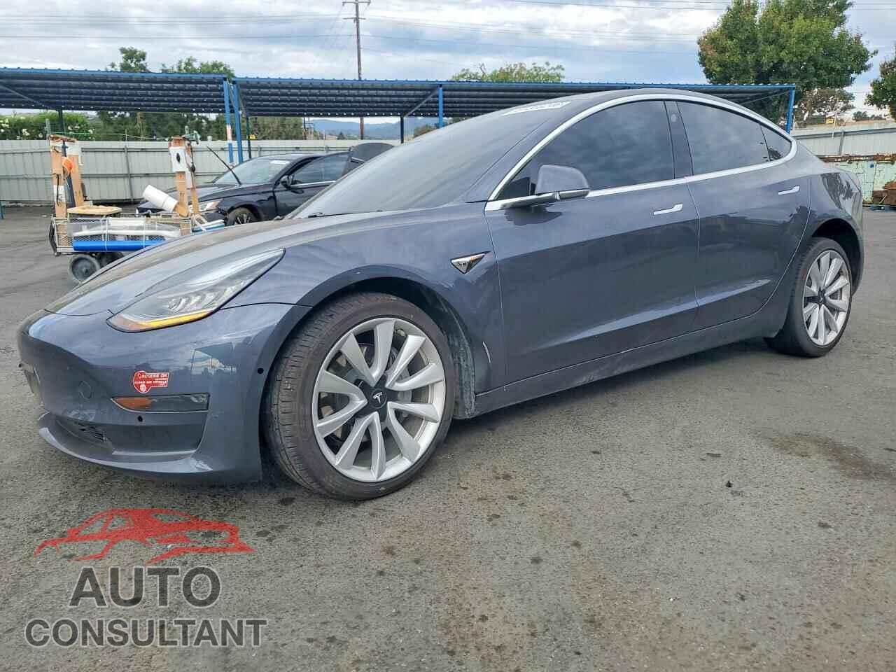 TESLA MODEL 3 2018 - 5YJ3E1EA2JF009548