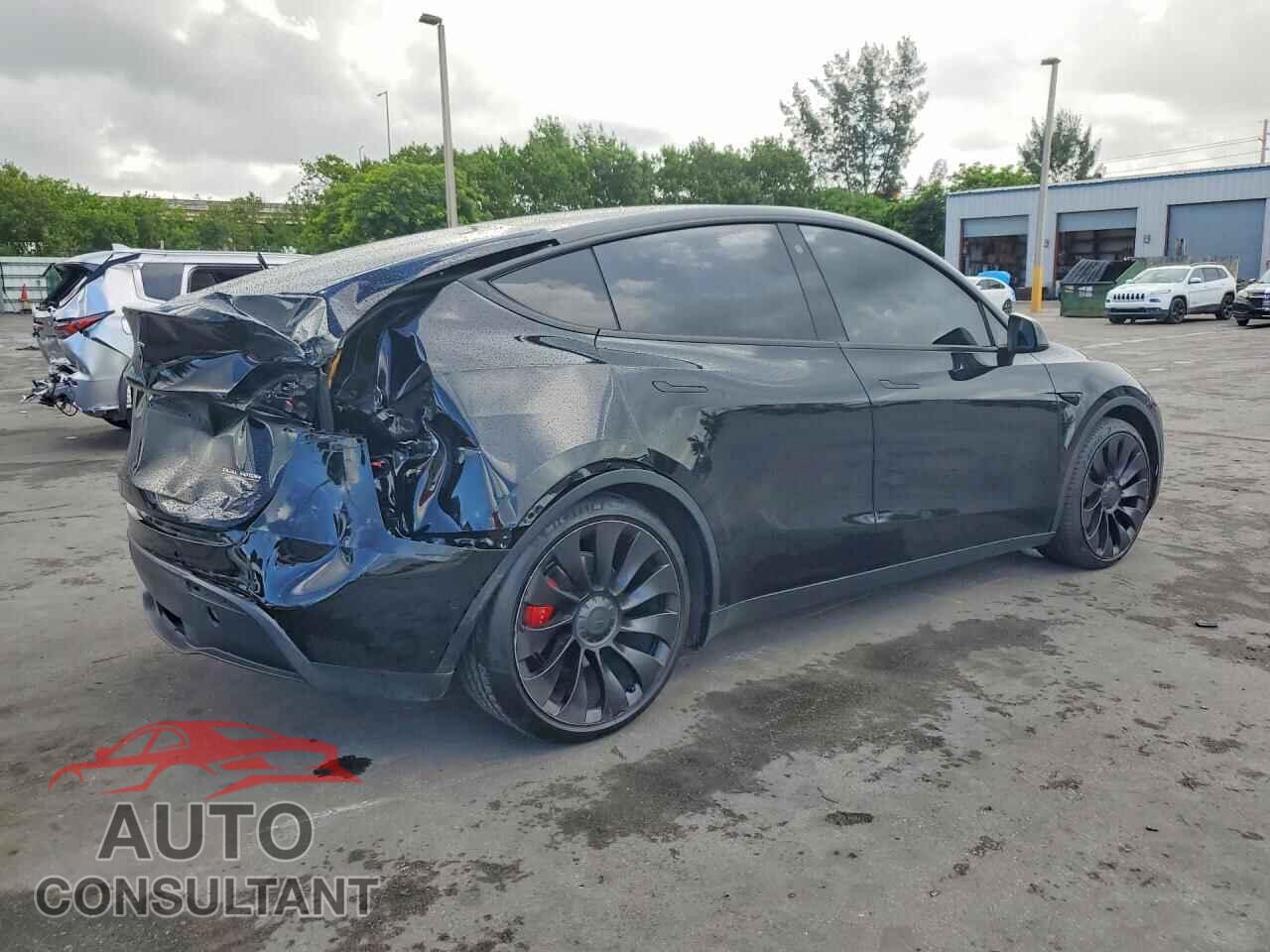 TESLA MODEL Y 2022 - 7SAYGDEF4NF469042