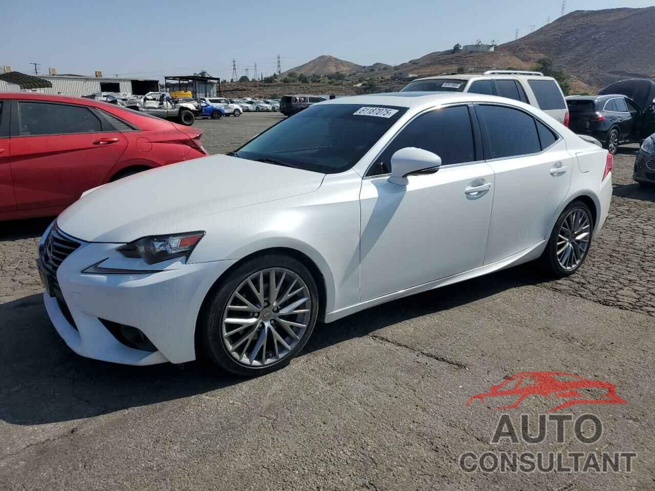 LEXUS IS 2015 - JTHBF1D2XF5047703