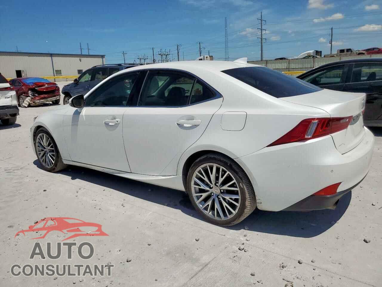 LEXUS IS 2014 - JTHBF1D21E5011039