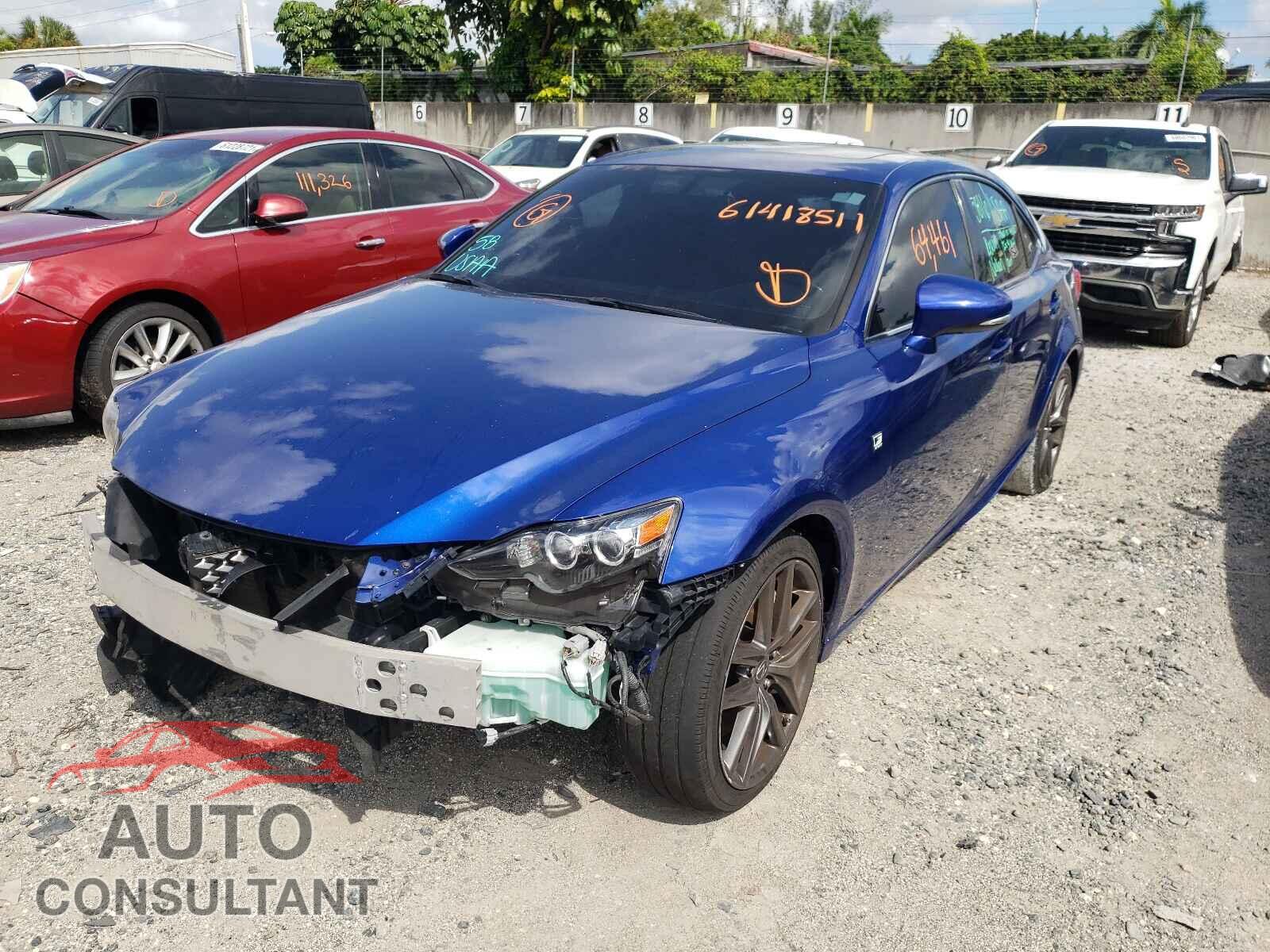 LEXUS IS 2016 - JTHBA1D22G5035853