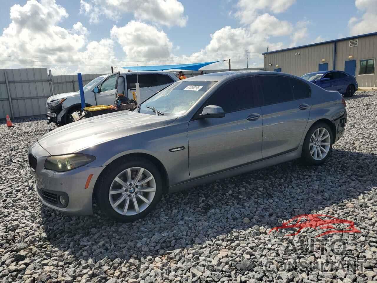 BMW 5 SERIES 2015 - WBA5B1C50FD919900