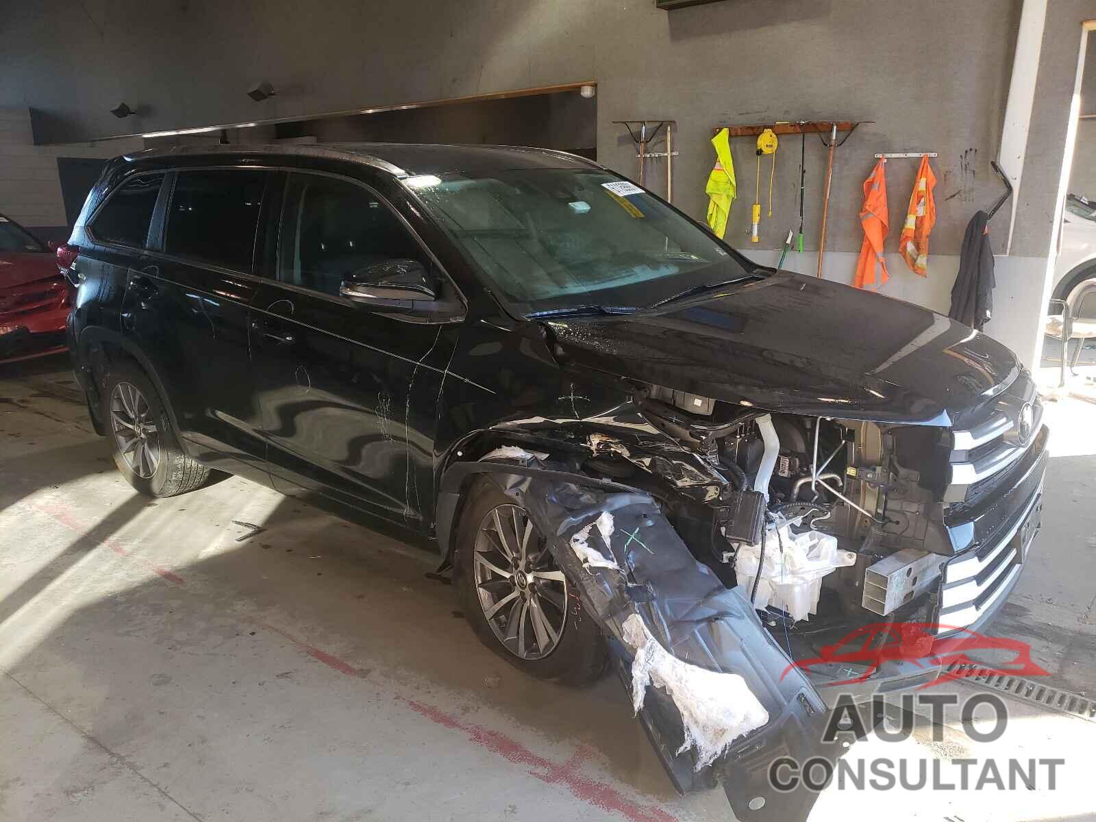 TOYOTA HIGHLANDER 2017 - 5TDJZRFH7HS359446