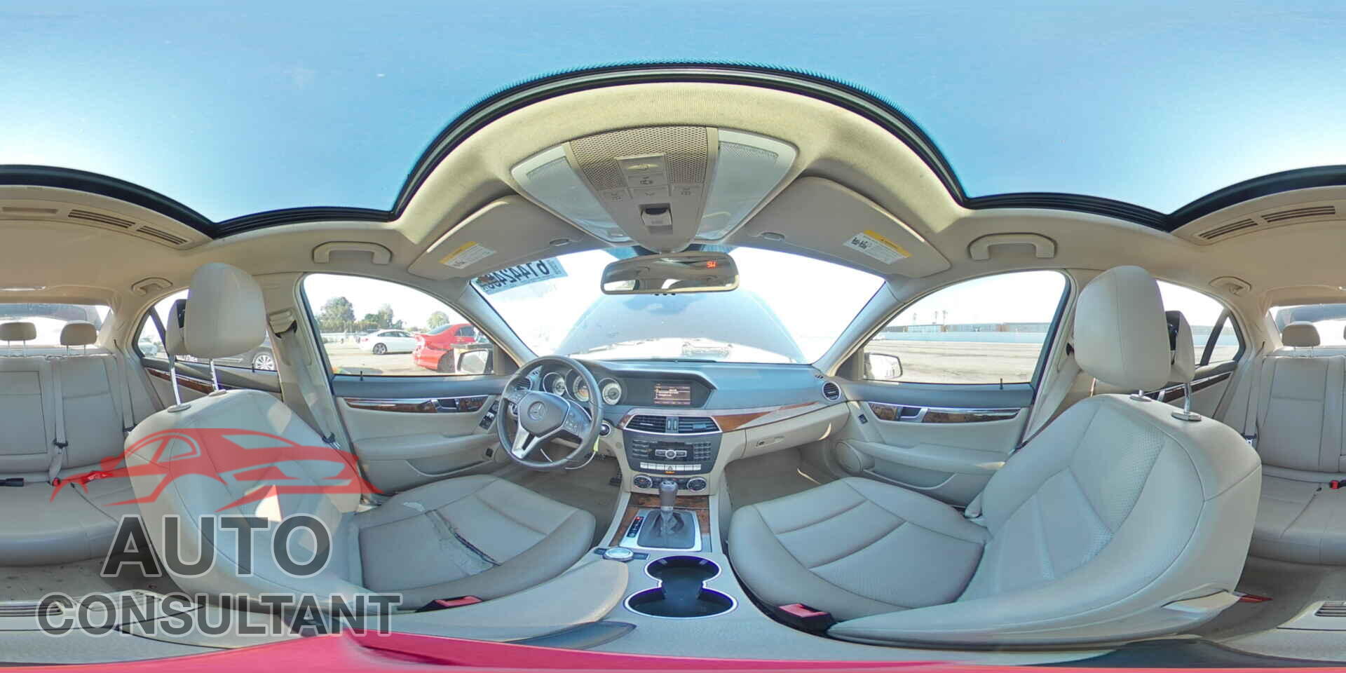MERCEDES-BENZ C-CLASS 2012 - WDDGF8BB0CR204331