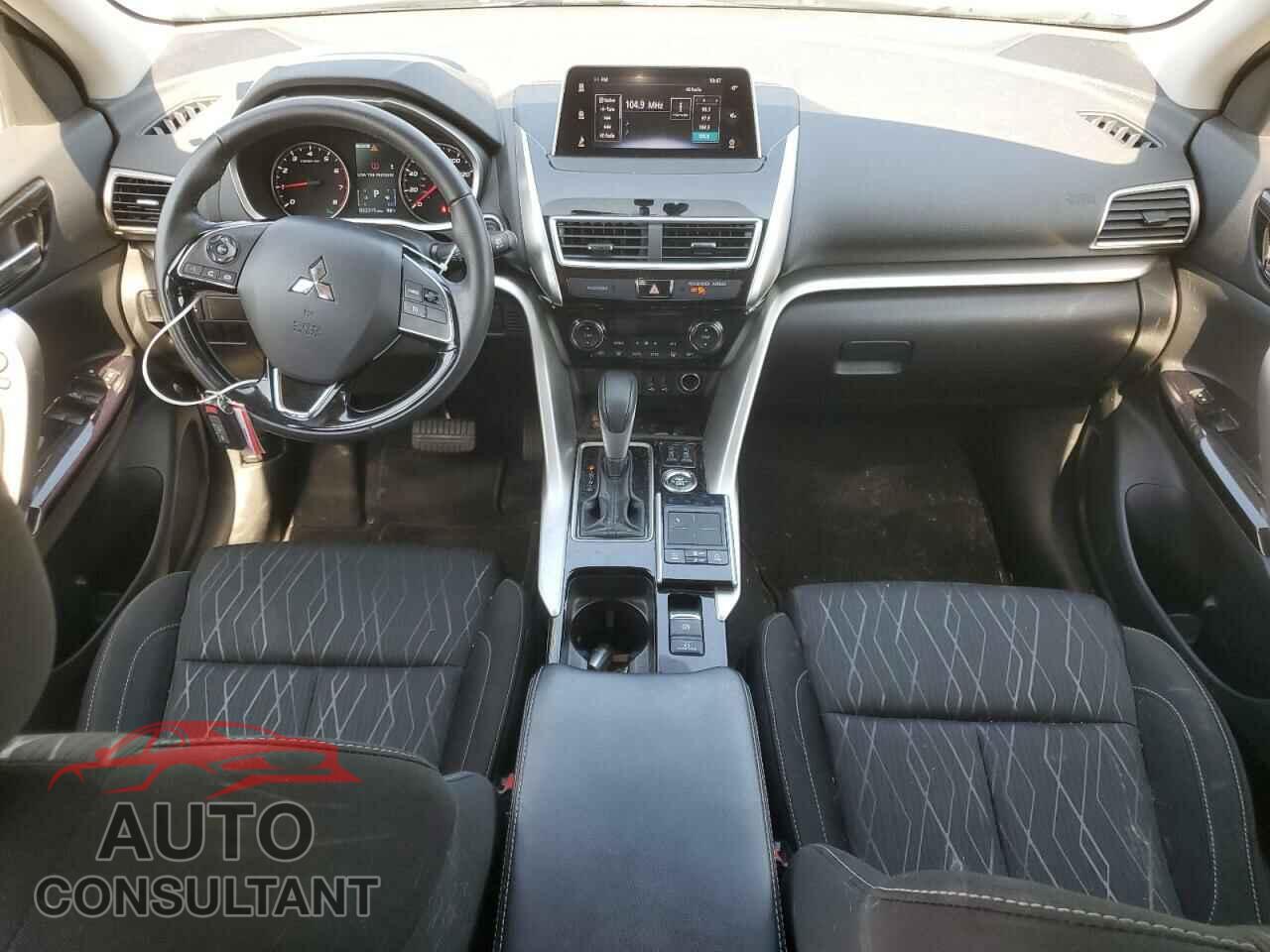 MITSUBISHI ECLIPSE 2018 - JA4AT5AA8JZ037580