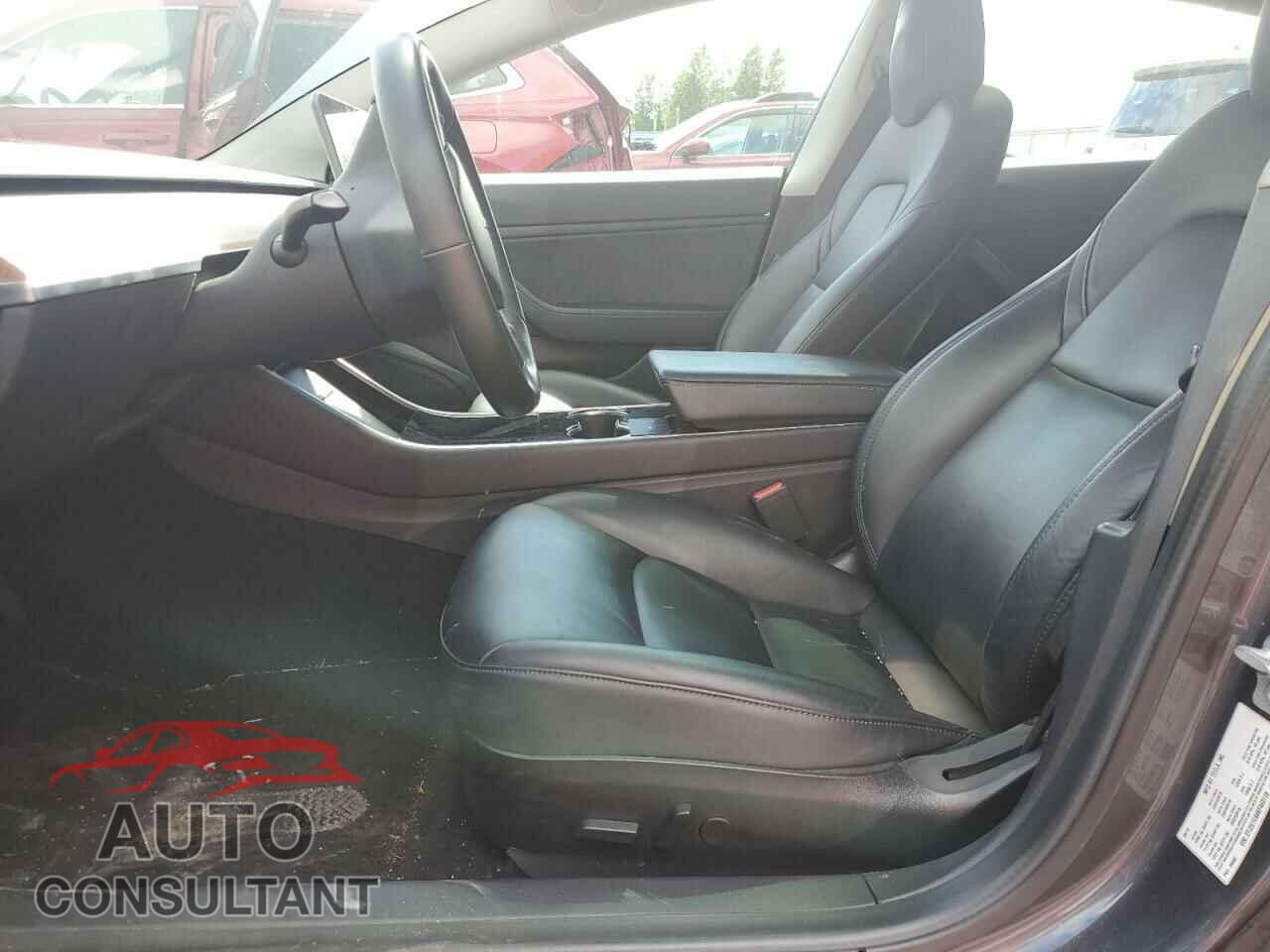 TESLA MODEL 3 2019 - 5YJ3E1EA4KF400119