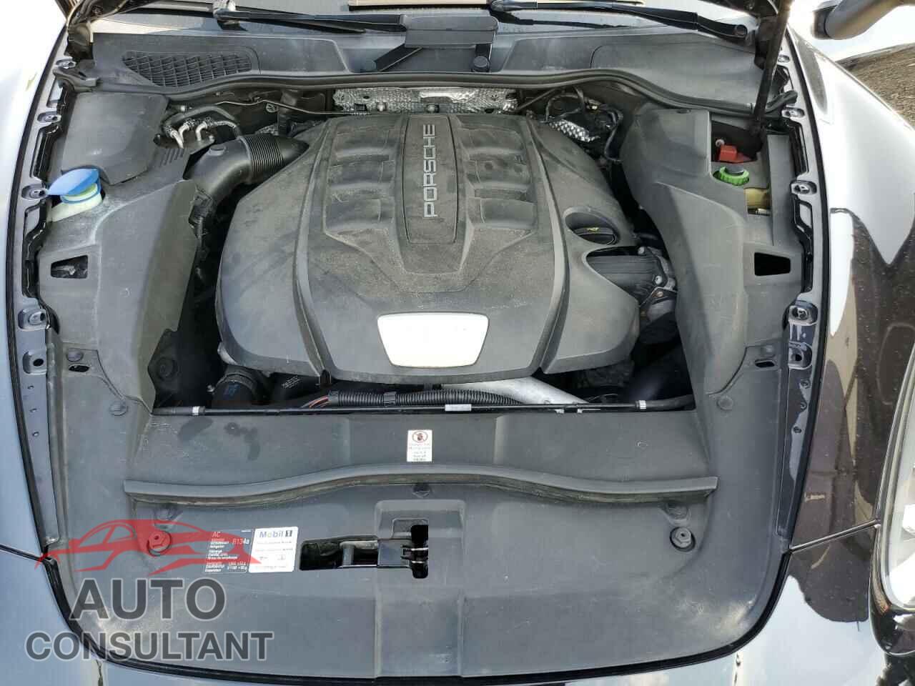 PORSCHE CAYENNE 2014 - WP1AF2A2XELA38256