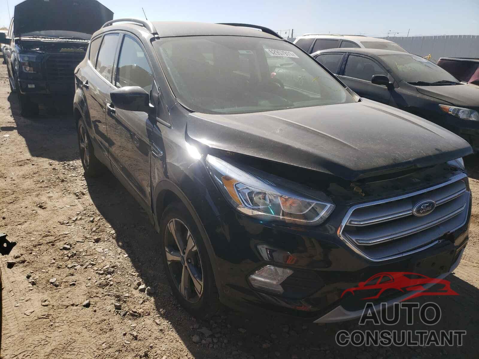 FORD ESCAPE 2017 - 1FMCU9GD6HUB52847