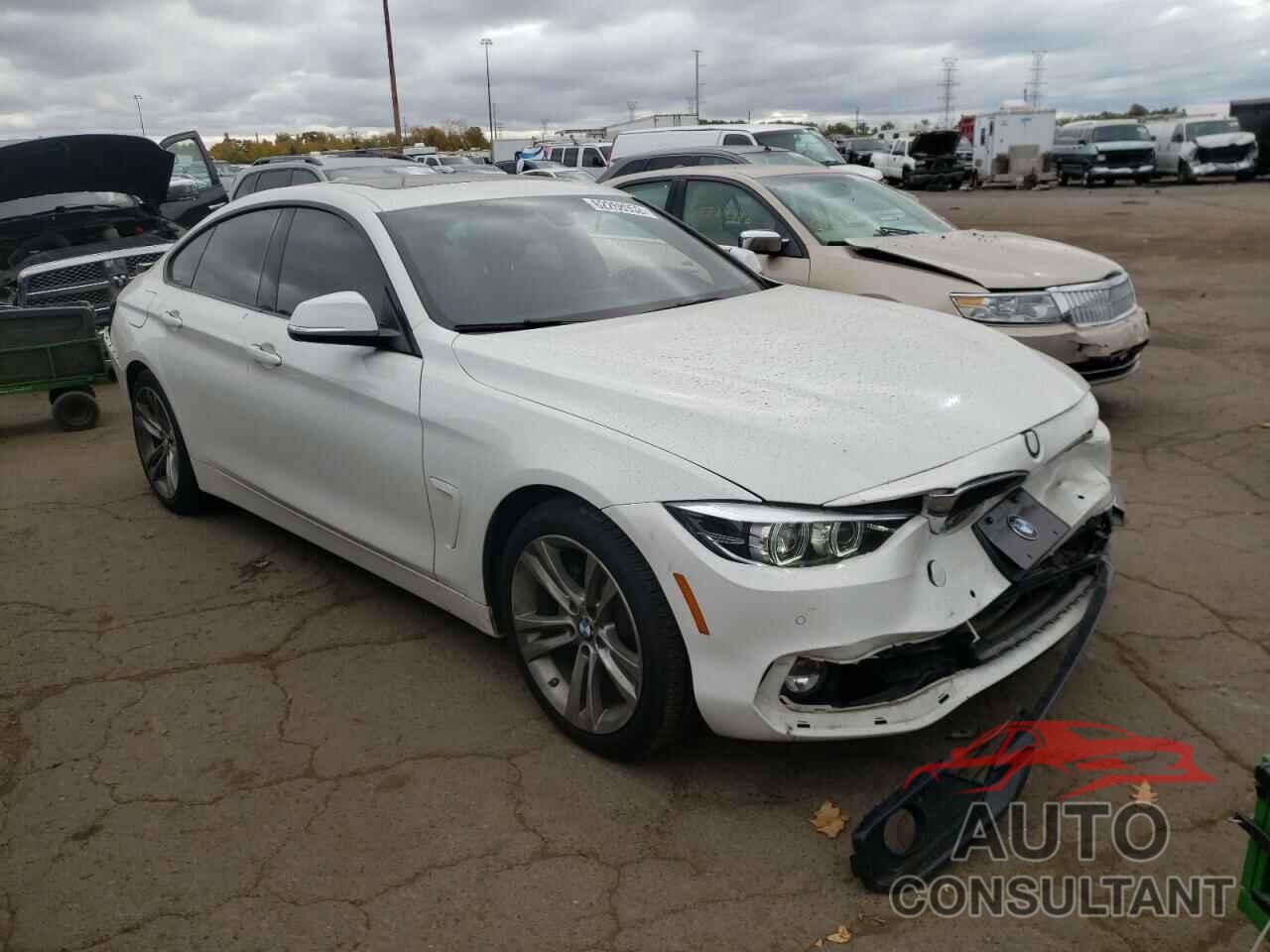 BMW 4 SERIES 2018 - WBA4J1C56JBM10591