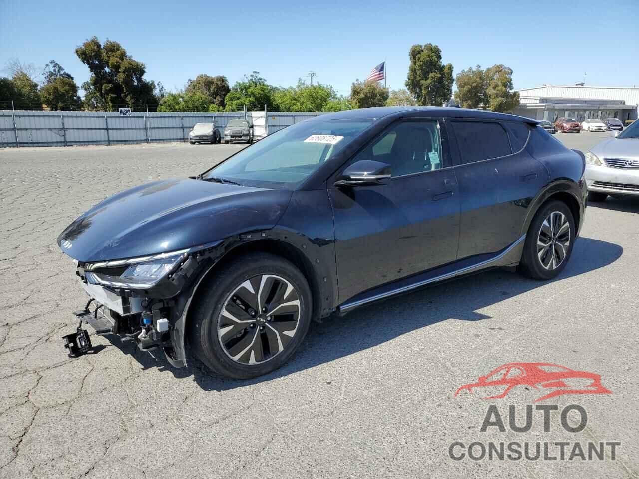 KIA EV6 LIGHT 2022 - KNDC34LA2N5030627