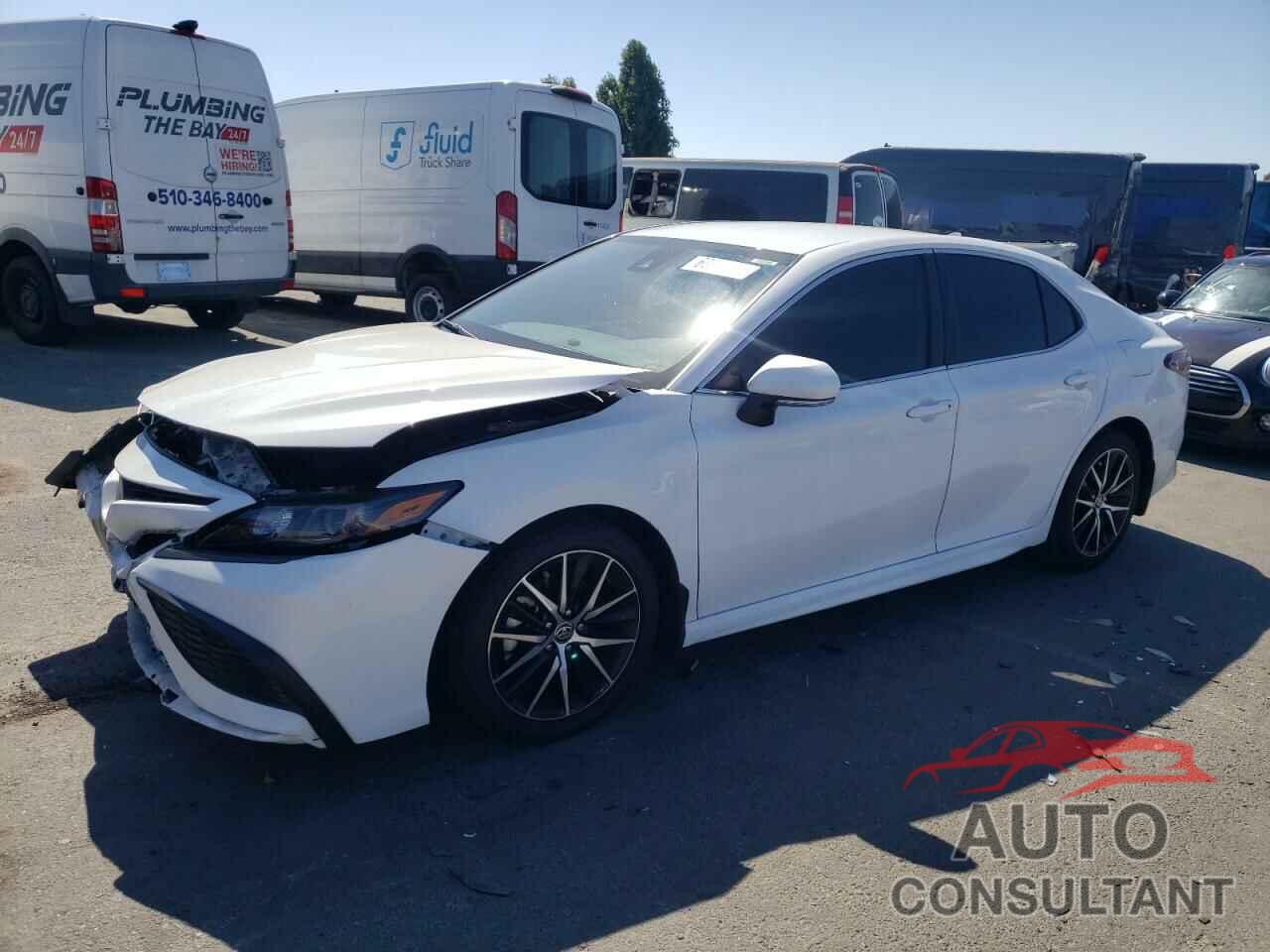 TOYOTA CAMRY 2023 - 4T1G11AK4PU832859