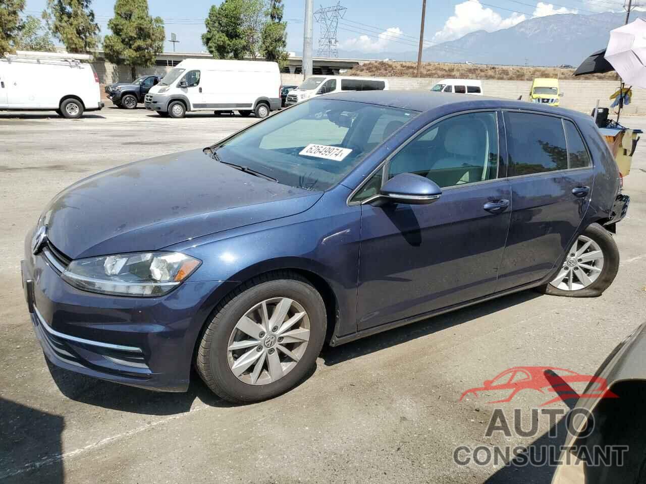 VOLKSWAGEN GOLF 2018 - 3VWG17AU4JM268227