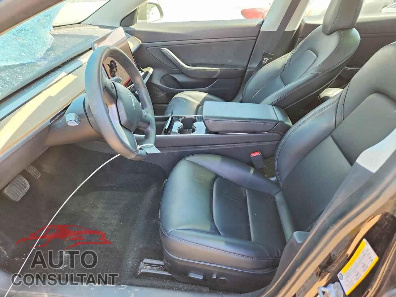 TESLA MODEL 3 2020 - 5YJ3E1EA2LF643817