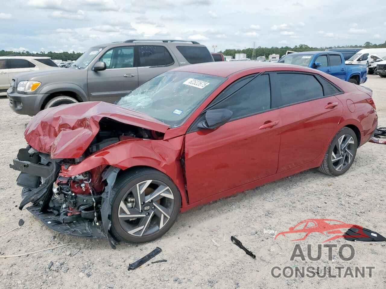 HYUNDAI ELANTRA 2025 - KMHLM4DG8SU934236