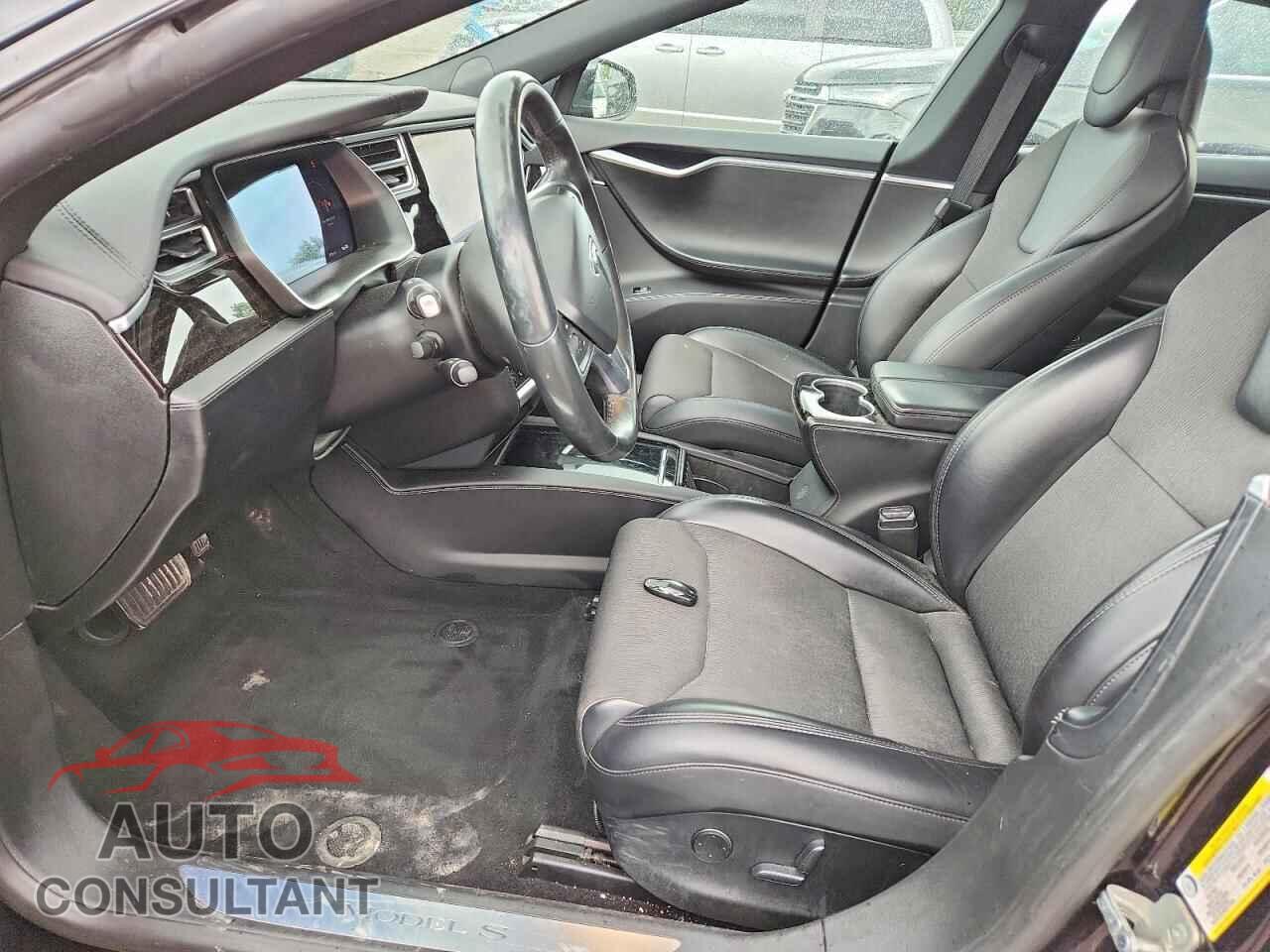 TESLA MODEL S 2017 - 5YJSA1E22HF229900