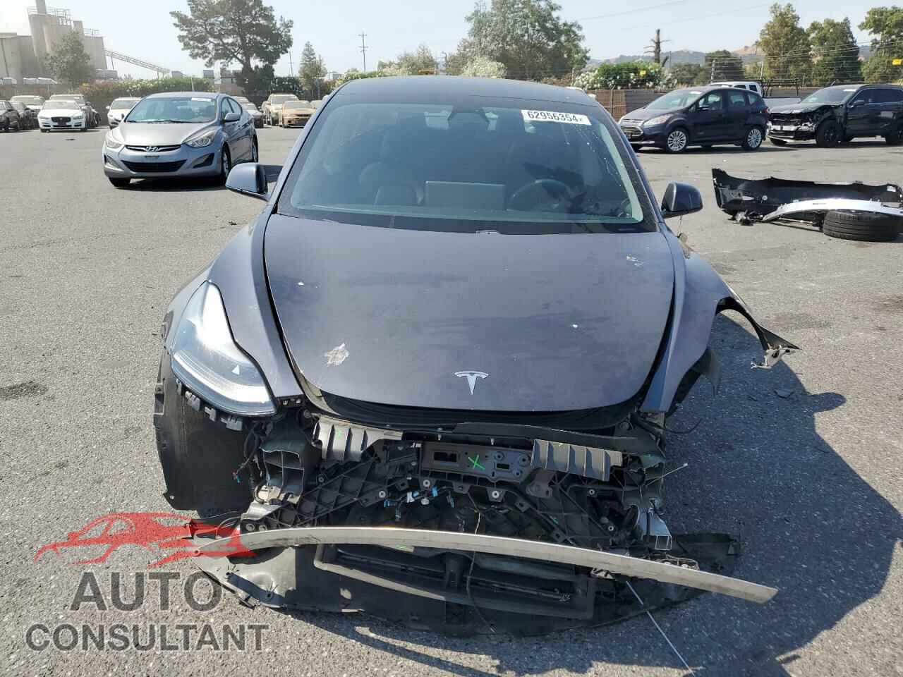 TESLA MODEL 3 2021 - 5YJ3E1EC2MF072929