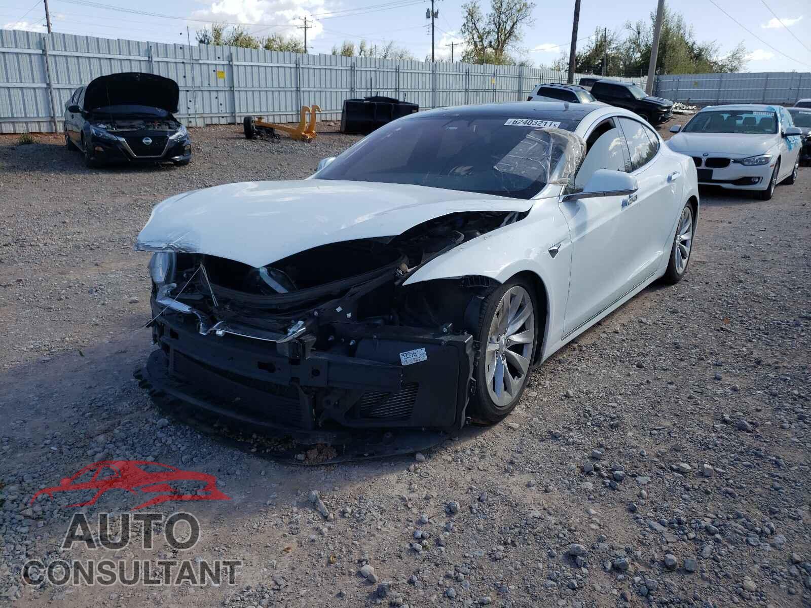 TESLA MODEL S 2018 - 5YJSA1E25JF281138