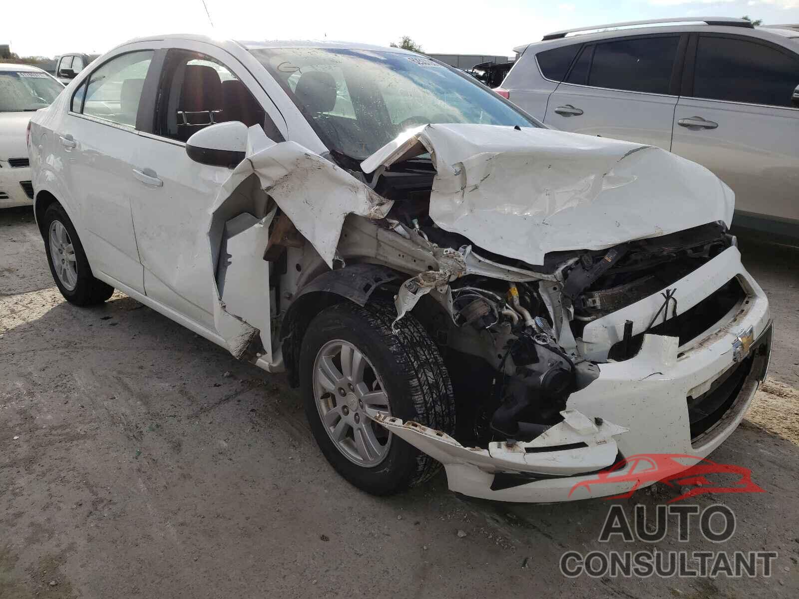 CHEVROLET SONIC 2016 - 1G1JC5SH4G4172183