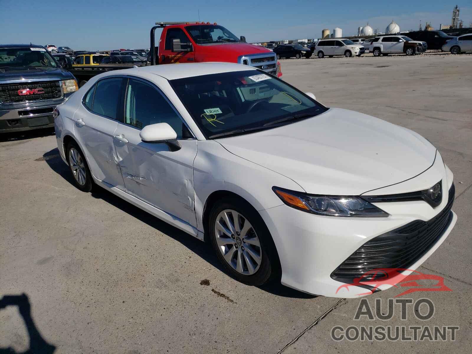 TOYOTA CAMRY 2019 - 4T1B11HK8KU774067