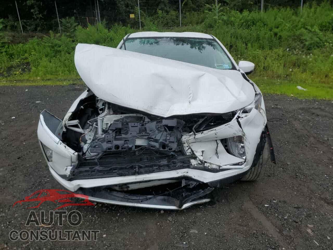 MITSUBISHI ECLIPSE 2018 - JA4AT5AA8JZ038017