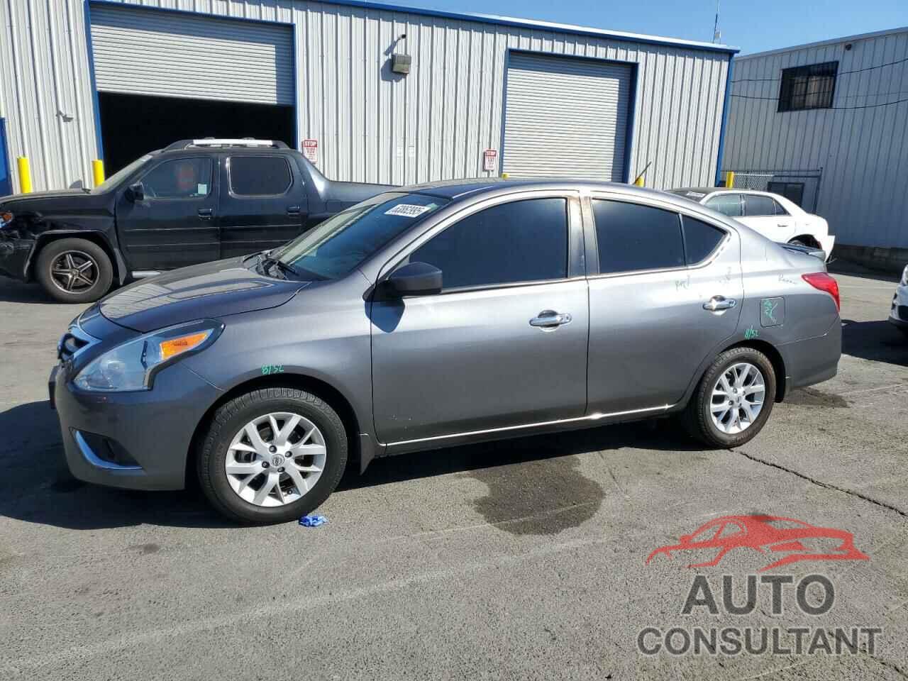 NISSAN VERSA 2019 - 3N1CN7AP1KL867242