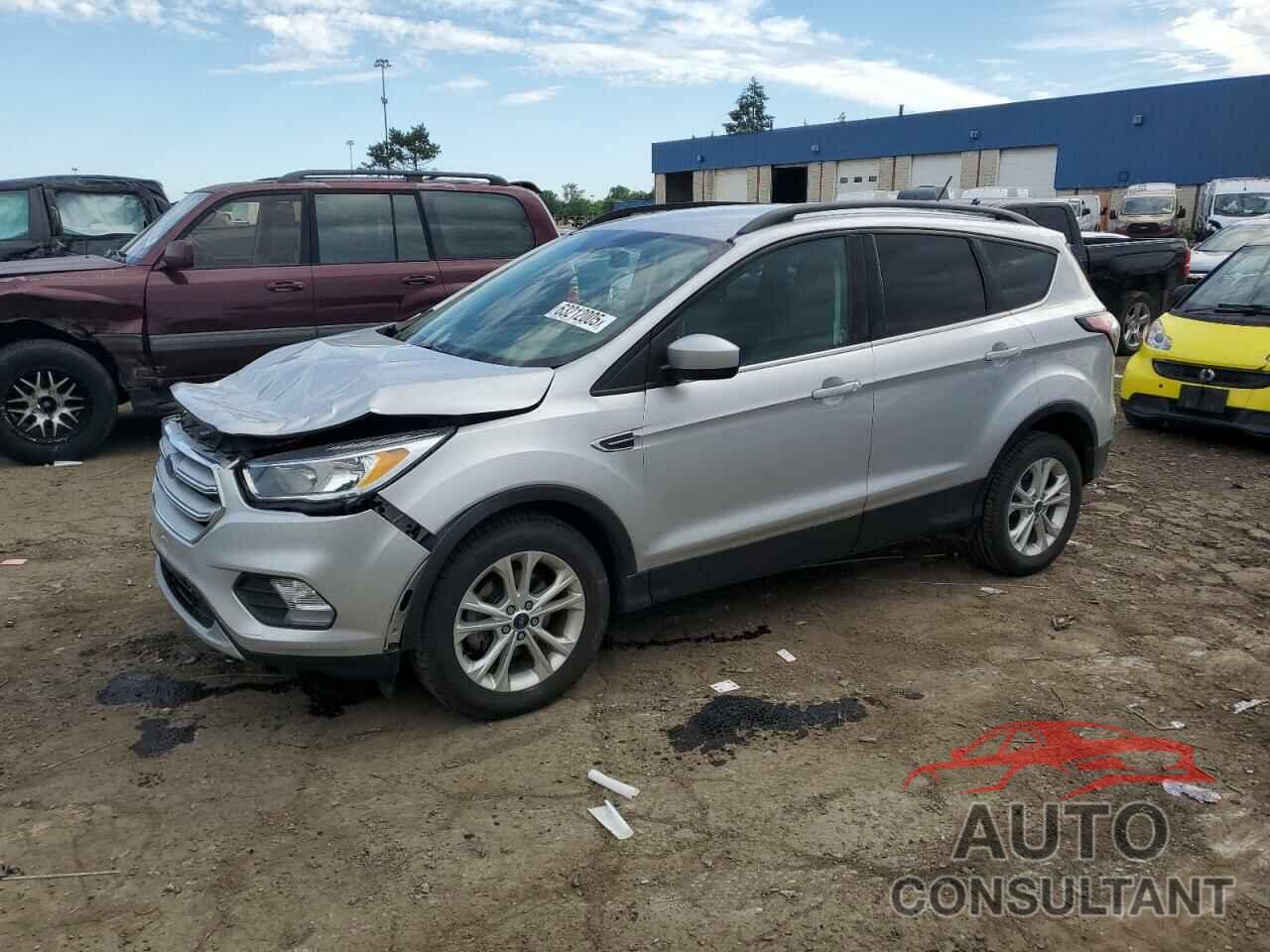 FORD ESCAPE 2018 - 1FMCU0GD8JUA03616