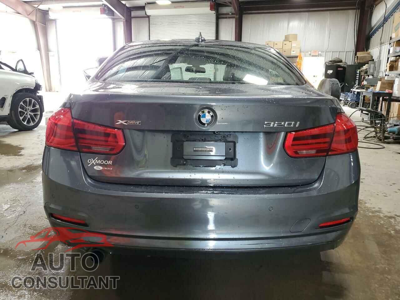 BMW 3 SERIES 2016 - WBA8E5G51GNU19438