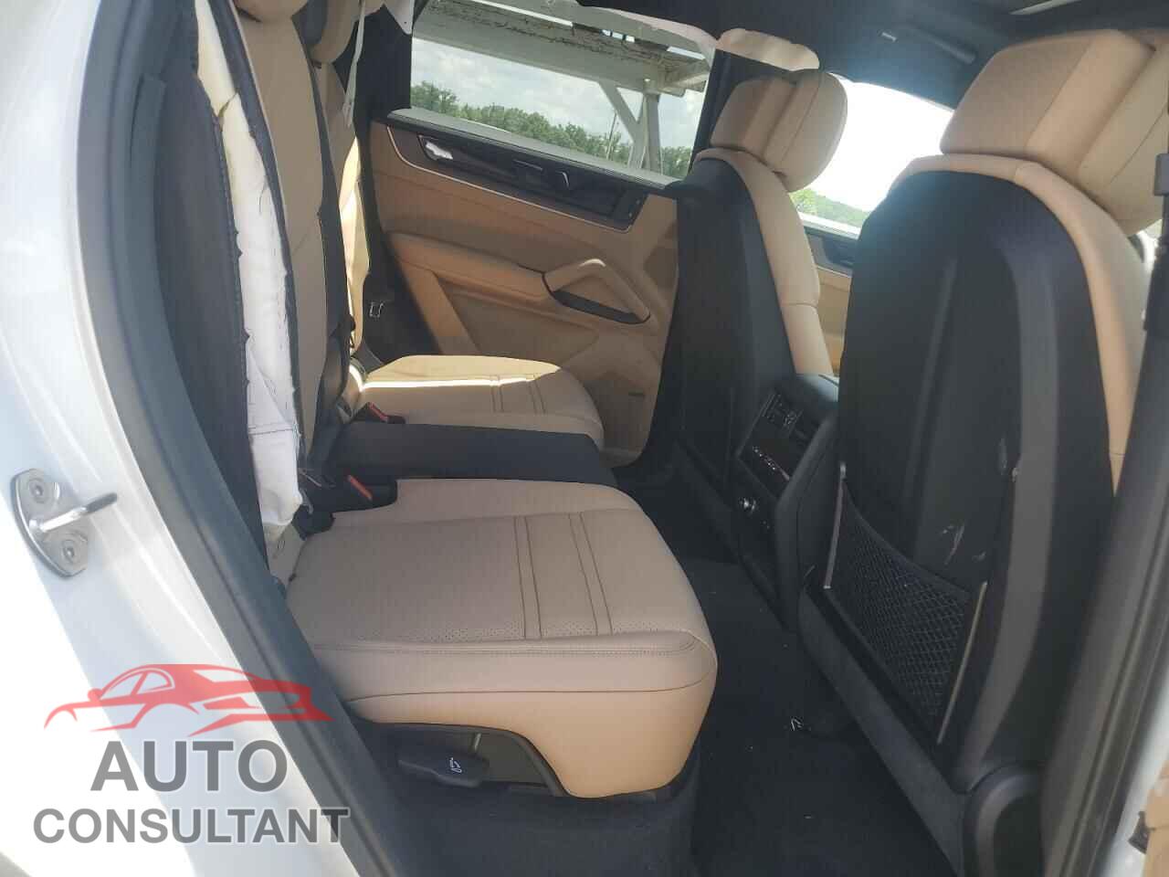 PORSCHE CAYENNE 2024 - WP1AA2AY9RDA12217