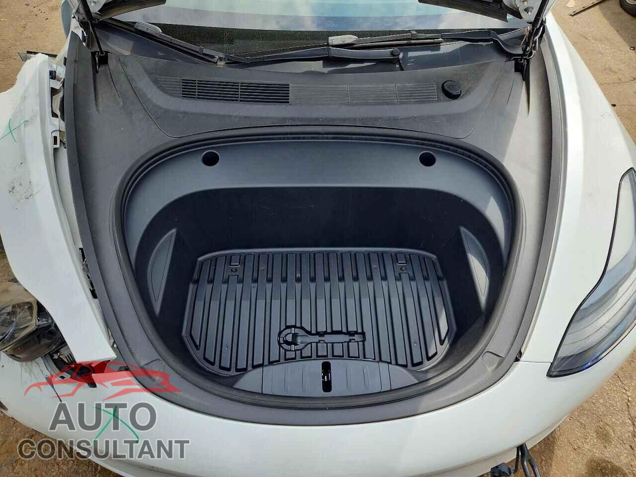 TESLA MODEL 3 2023 - 5YJ3E1EA2PF403866