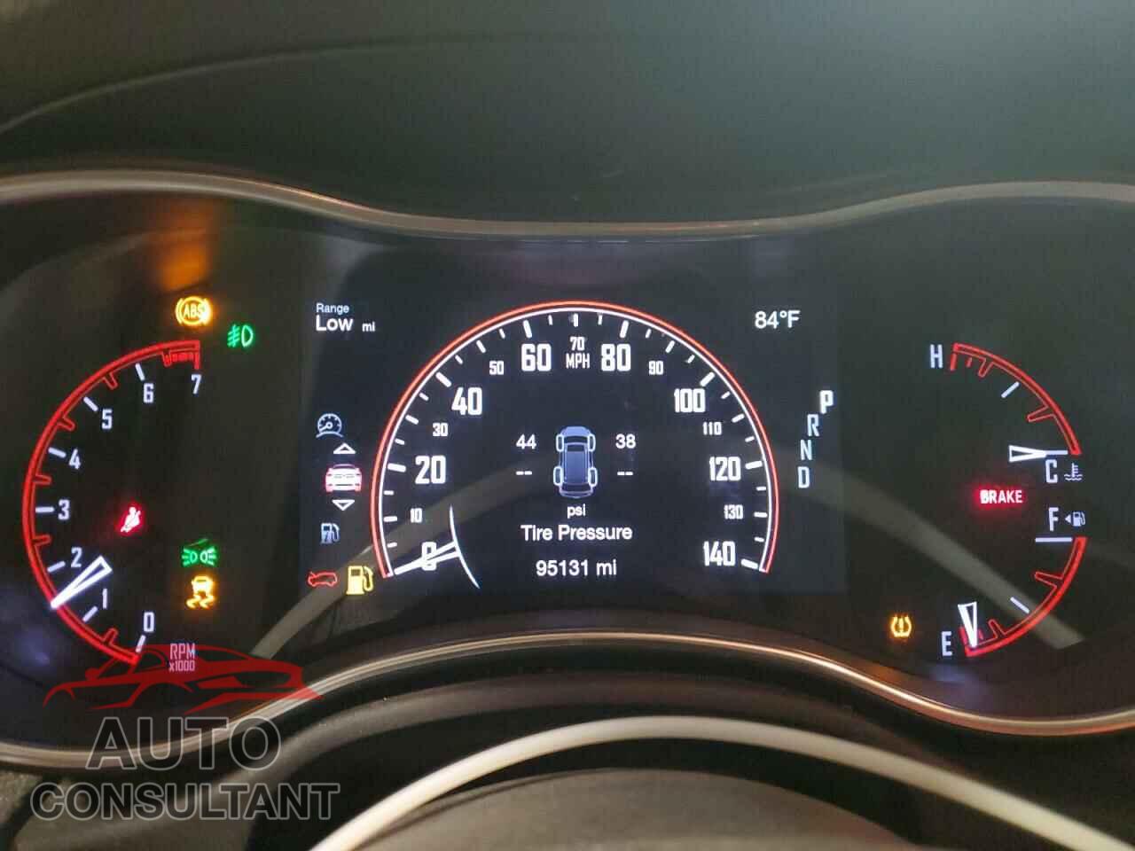DODGE DURANGO 2018 - 1C4RDJEG5JC345533