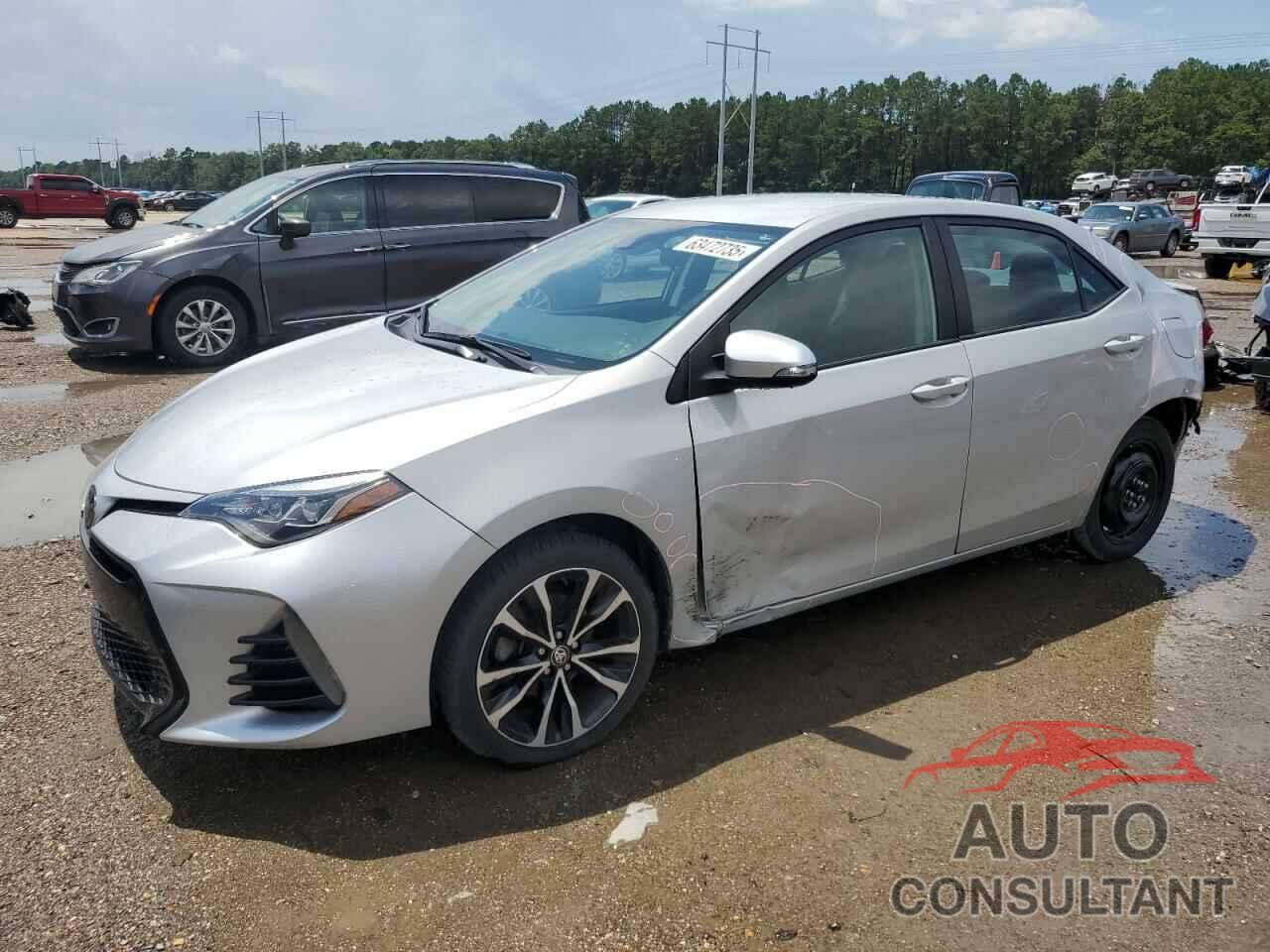 TOYOTA COROLLA 2018 - 5YFBURHE5JP777153