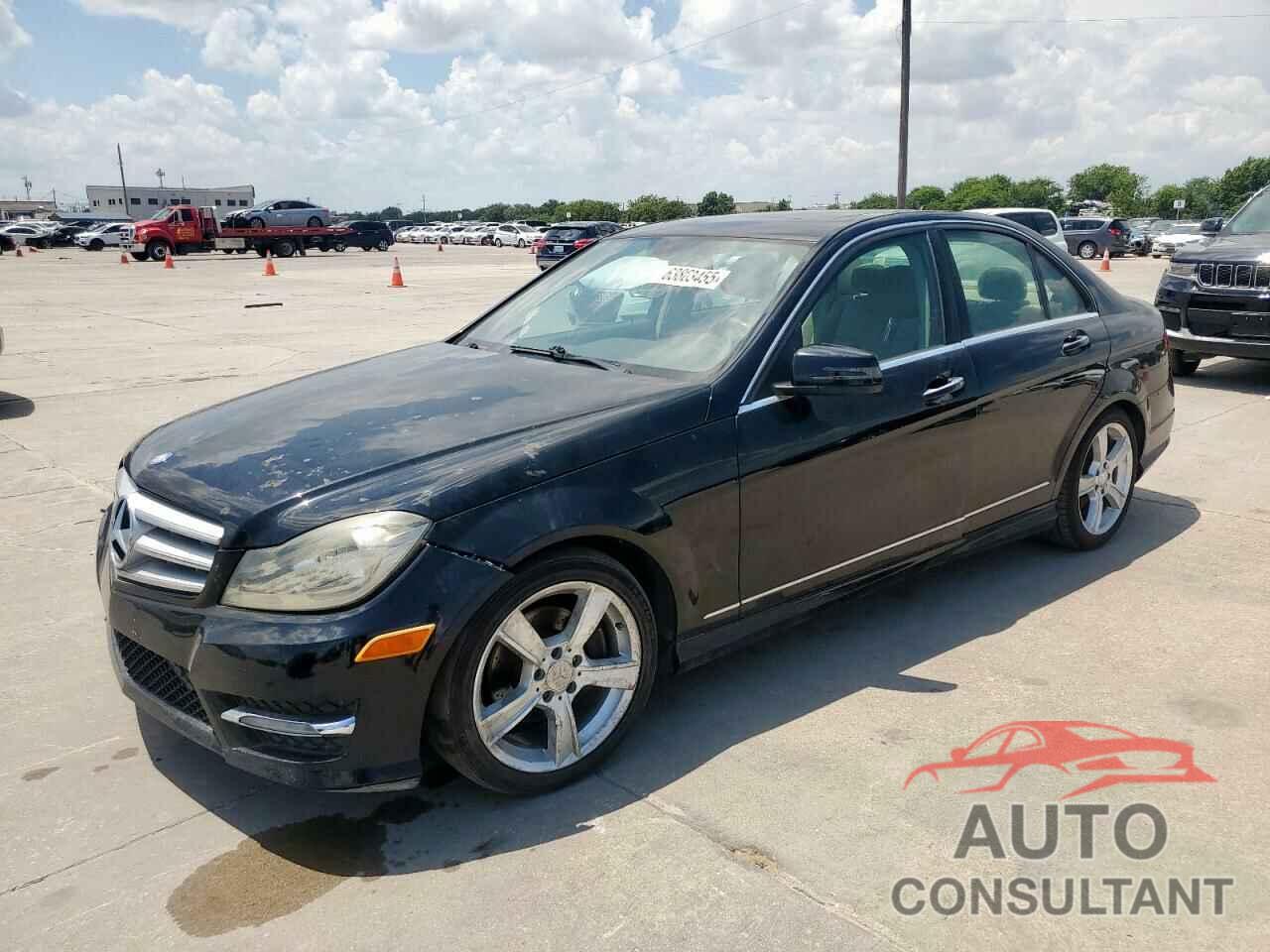 MERCEDES-BENZ C-CLASS 2013 - WDDGF4HB4DA759749