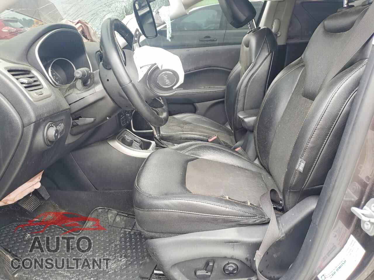 JEEP COMPASS 2018 - 3C4NJDBB9JT168314