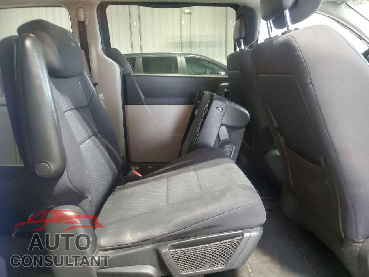 DODGE CARAVAN 2010 - 2D4RN4DE9AR340215