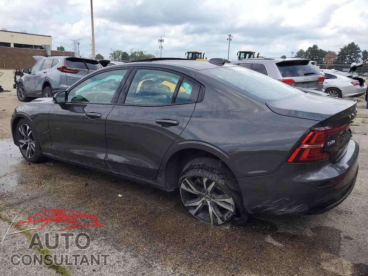 VOLVO S60 CORE 2024 - 7JRL12FK8RG322017