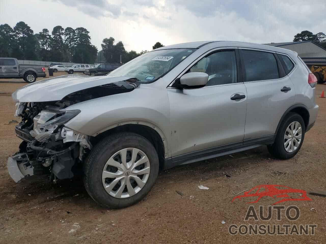 NISSAN ROGUE 2017 - KNMAT2MT8HP519876