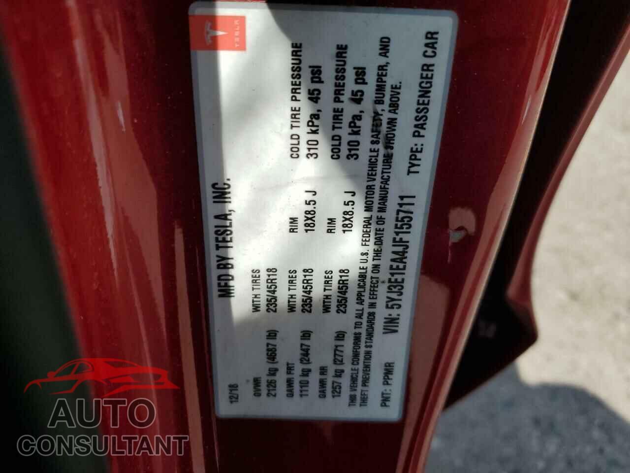 TESLA MODEL 3 2018 - 5YJ3E1EA4JF155711