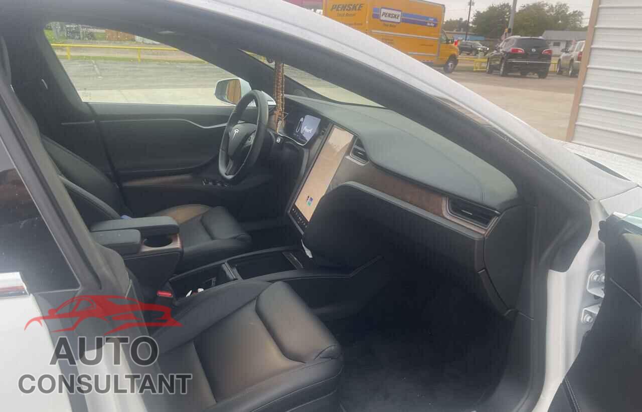 TESLA MODEL S 2021 - 5YJSA1E2XMF425562