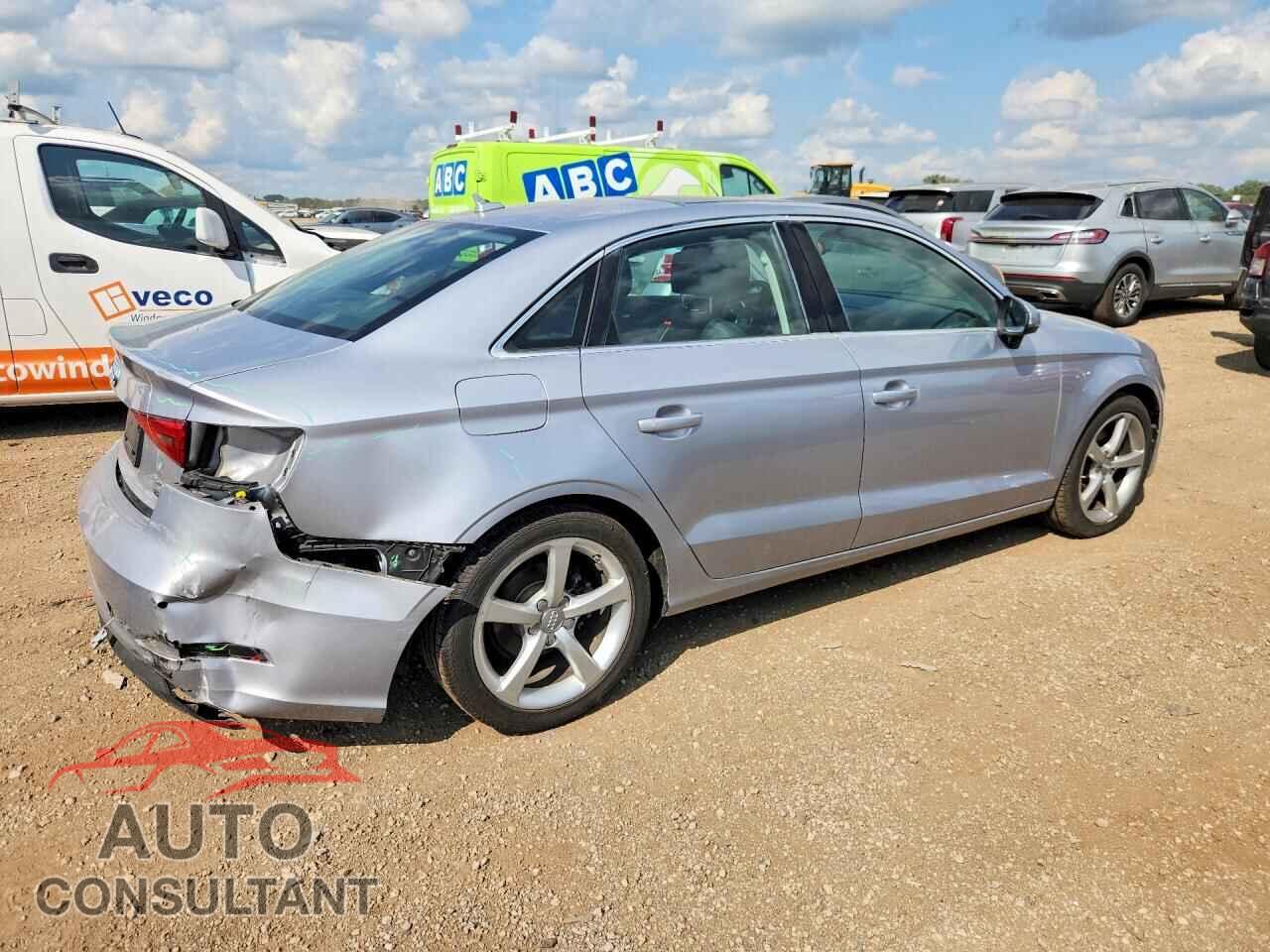 AUDI A3 2015 - WAUBFGFF1F1092389
