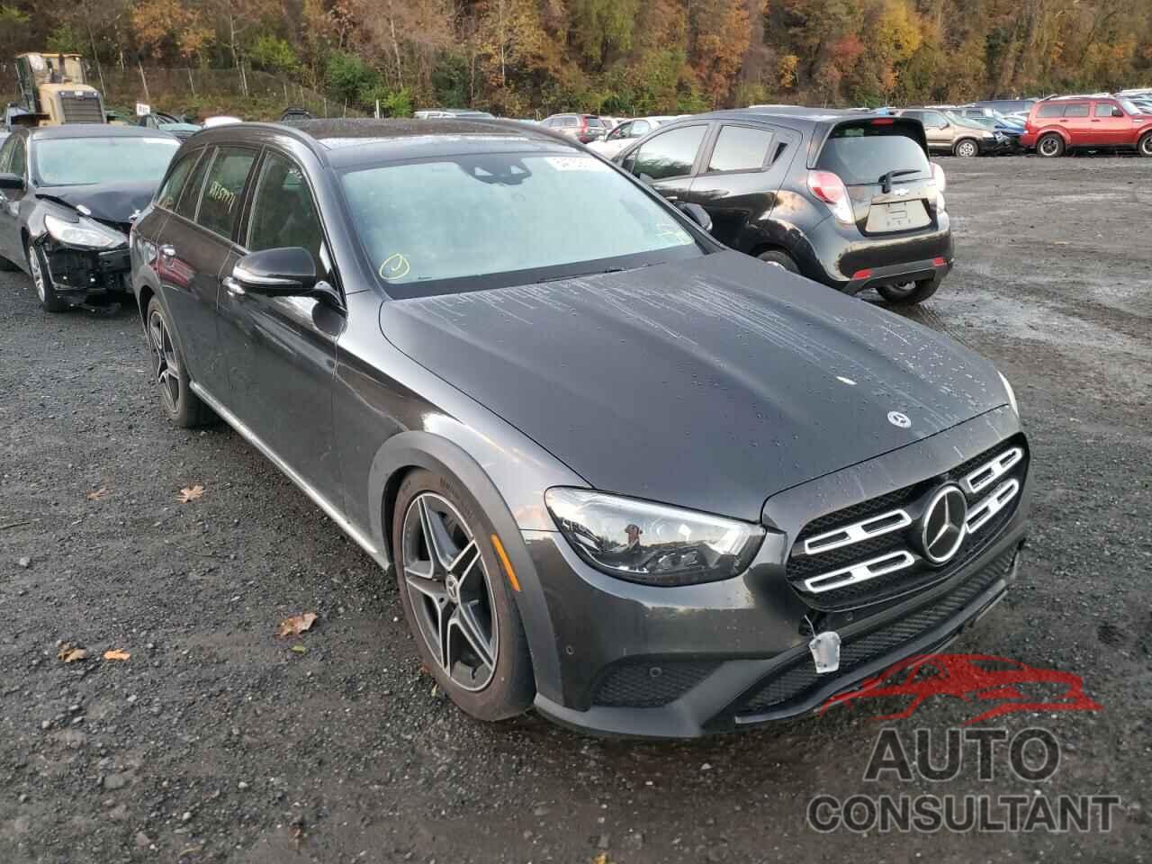MERCEDES-BENZ E-CLASS 2021 - W1KZH6AB3MA896058