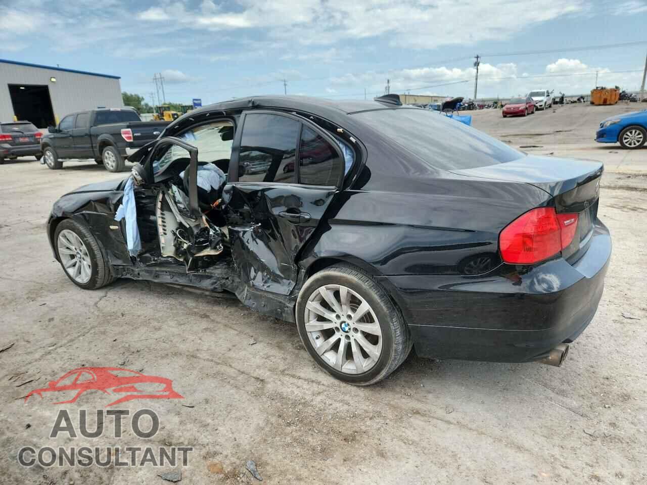 BMW 3 SERIES 2011 - WBAPH7C50BE678760