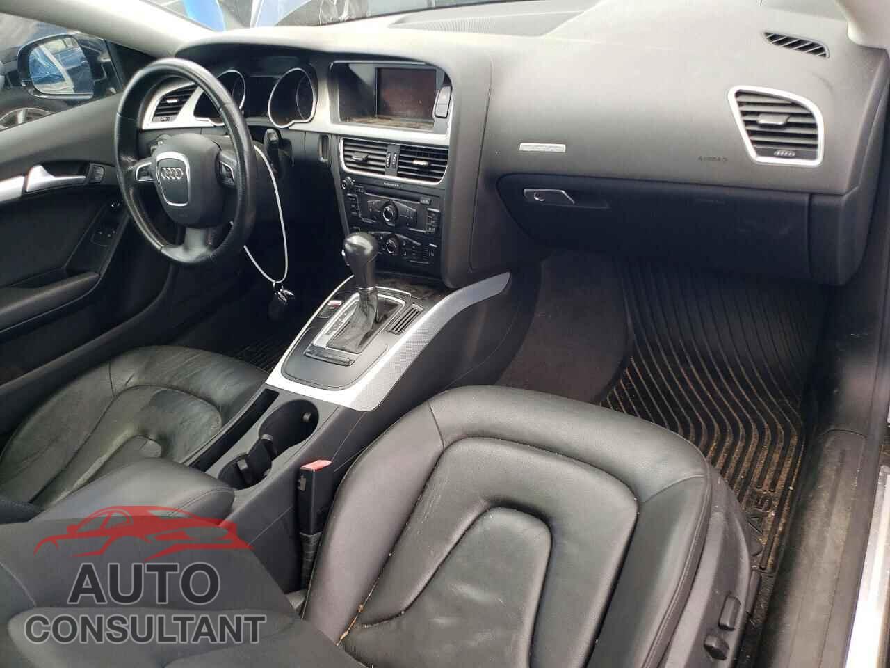 AUDI A5 2010 - WAUCFAFR1AA052284