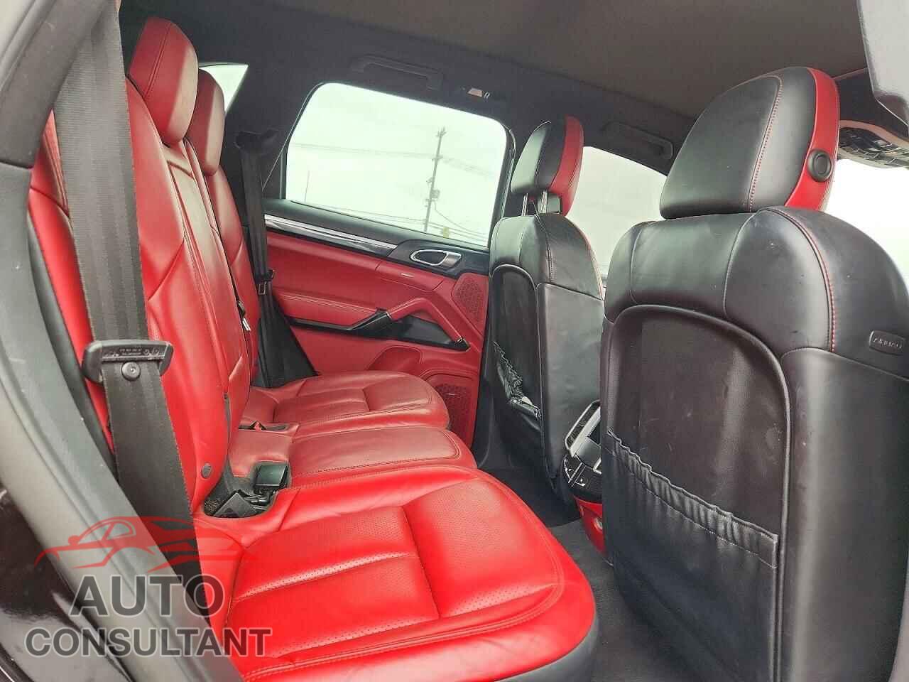 PORSCHE CAYENNE 2016 - WP1AE2A29GLA58049