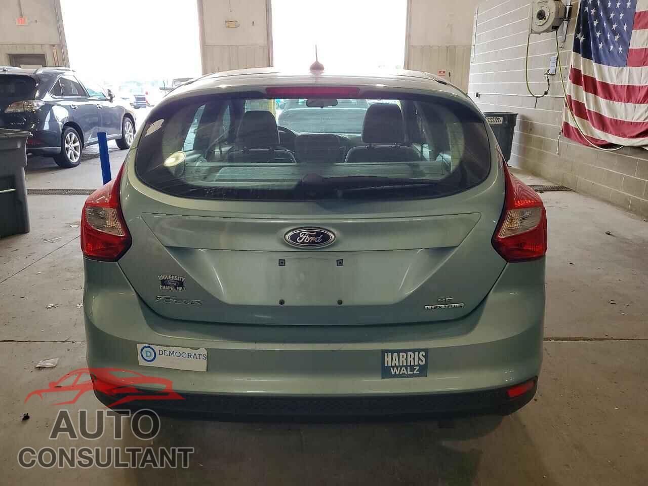 FORD FOCUS 2012 - 1FAHP3K22CL461854
